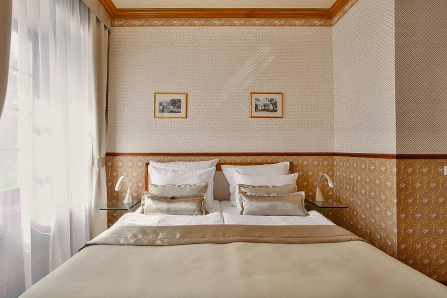 Pobyt na zámku se snídaní a degustační večeří